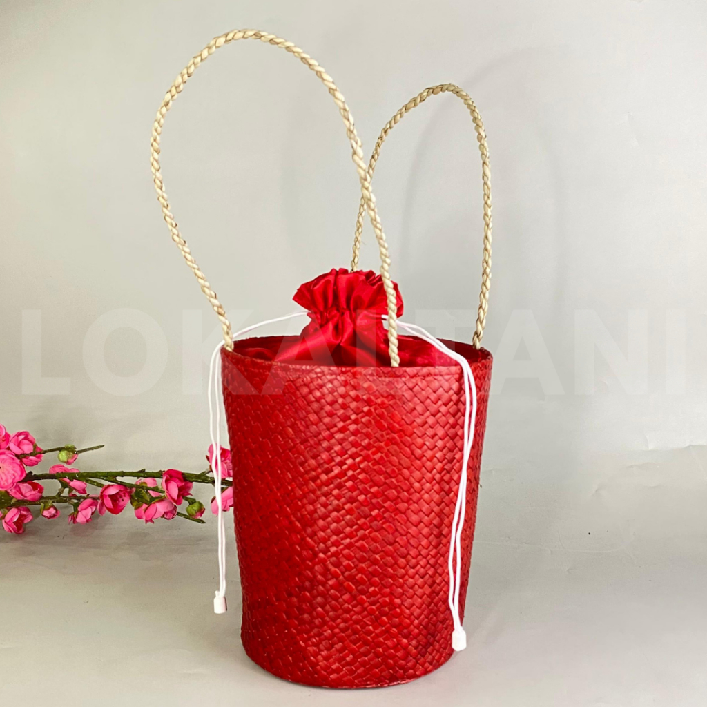 

Tas Keranjang Parcel/Hampers Lebaran/Tas Souvenir Anyaman Polos Deco - Merah