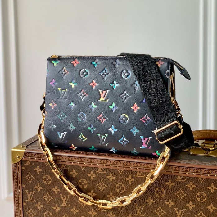 Louis Vuitton Coussin Hitam Rantai Sliding Cross Tas Bahu Monogram Kulit Domba