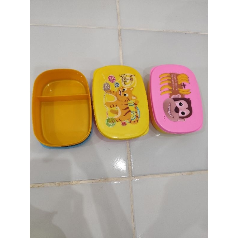 Kotak Nasi Sekat / Kotak Bekal Anak