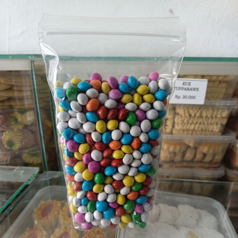 

snack bola coklat pelangi @200g