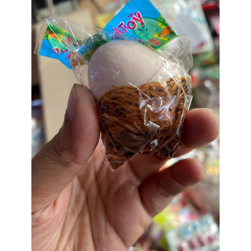 

Telur isi hadiah isi 10