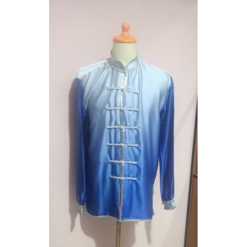 seragam wushu gradasi warna
