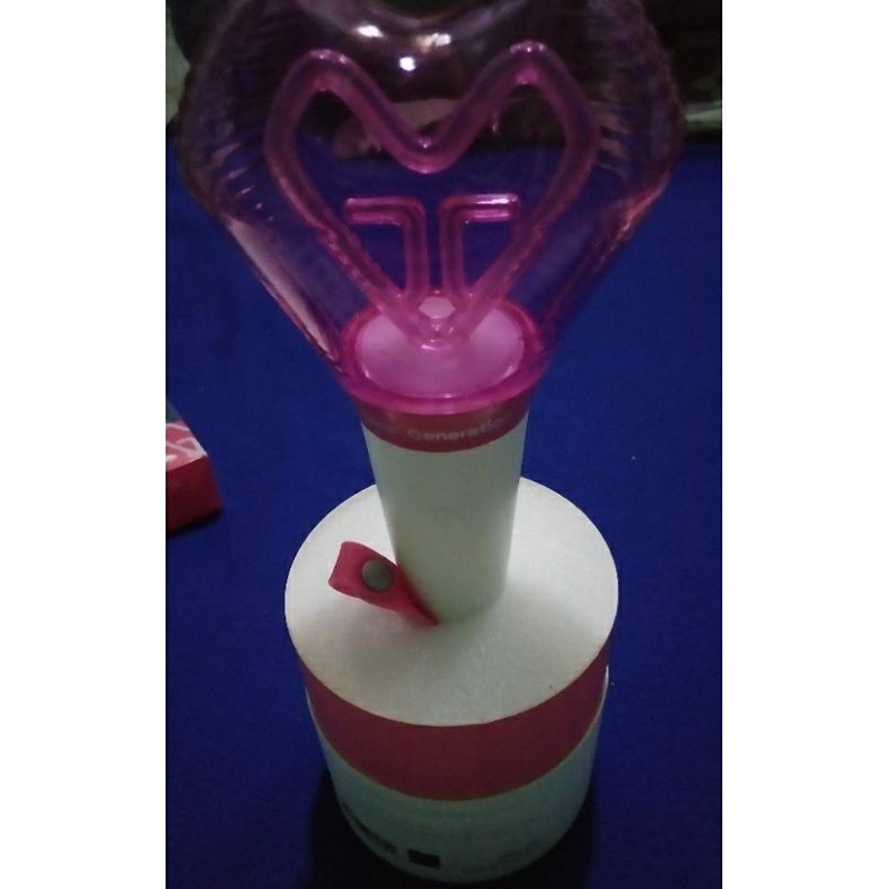 WTS PRELOVED SNSD MOLAR BONG LIGHTSTICK OFFICIAL SM (DAMAGE)