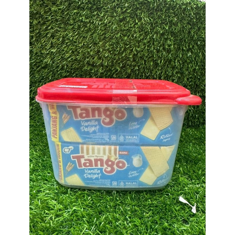 

WAFER TANGO BOX COKLAT VANILA ISI 20PCS