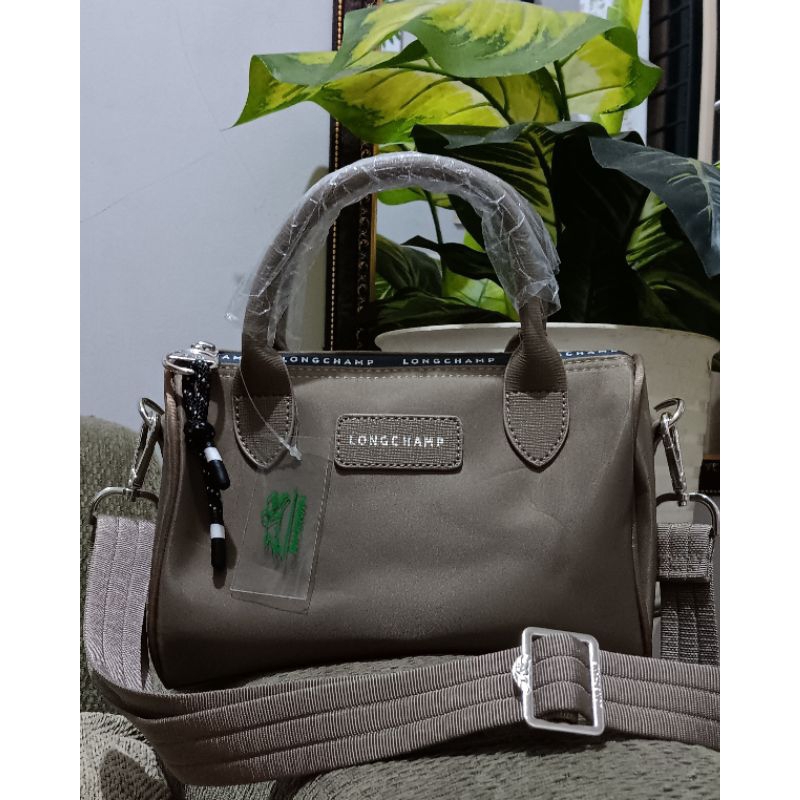 Tas slempang cantik LC Speedy ( Tabung ) Tas slempang mewah Tas slempang terlaris Tas slempang fashi