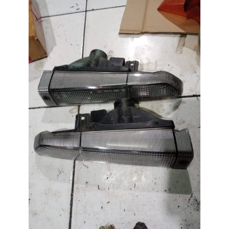 lampu sein sen mobil Feroza