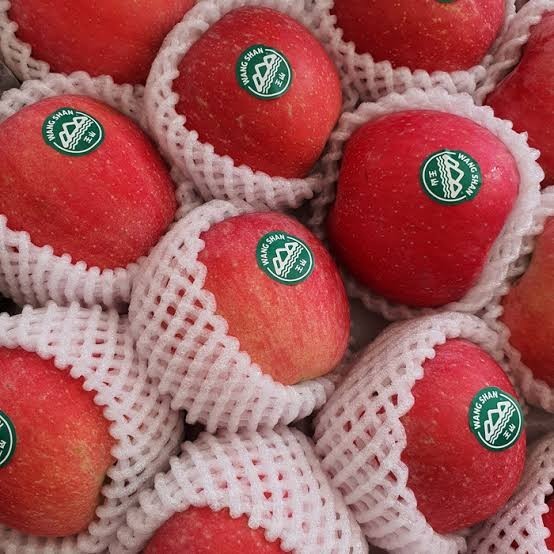 

RB Wangshan Apel Fuji Apple Premium 900 Gr - 1 Kg