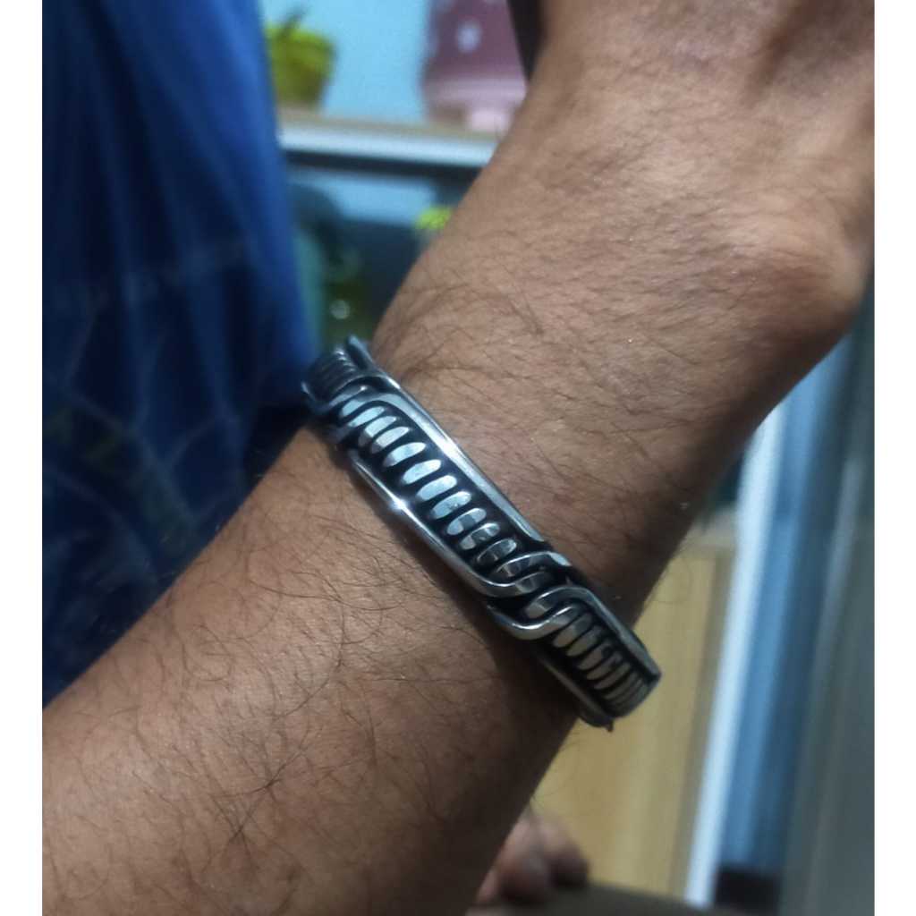 GELANG ANYAM PAPUA PRIA ANTI KARAT DAN LUNTUR GELANG ANYAM PAPUA MURAH BISA BAYAR DITEMPAT