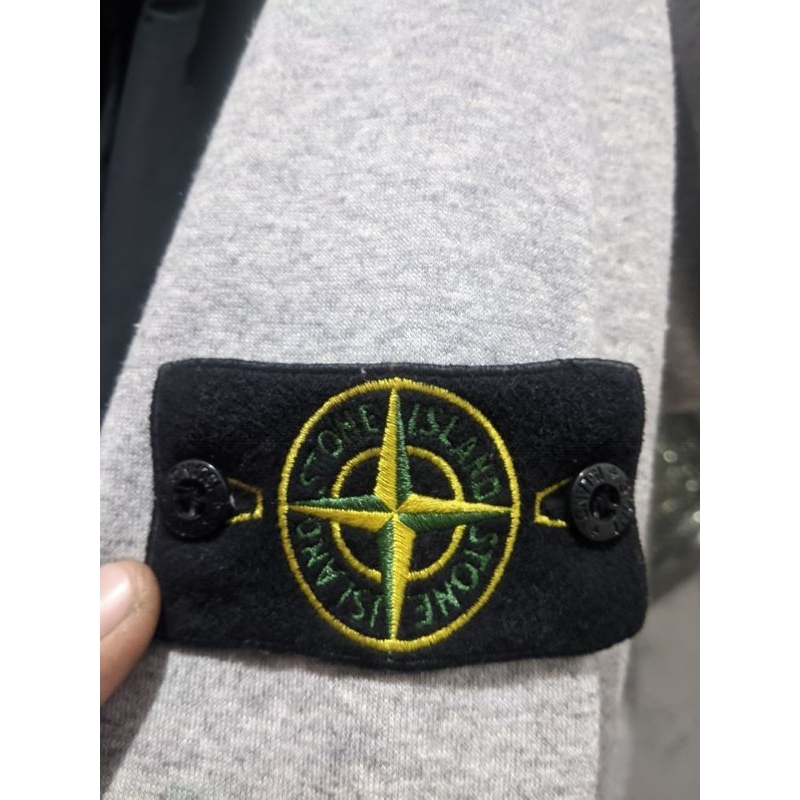 Link Co Patch & button Stone Island
