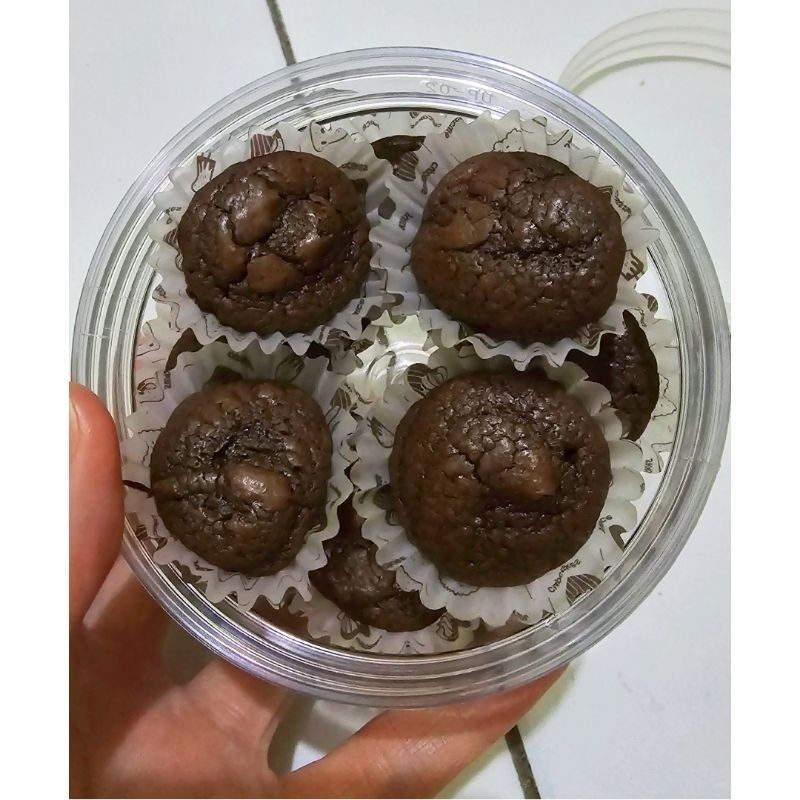 

MINI BROWNIE - YOLLICIOUS HAMPERS - HOMEMADE WITH PREMIUM INGREDIENTS - KUE BROWNIES