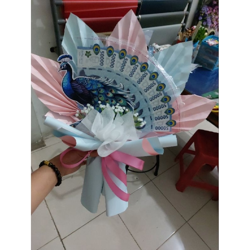 

BUKET MERAK./ BUKET UANG MERAK / BUKET BURUNG MERAK