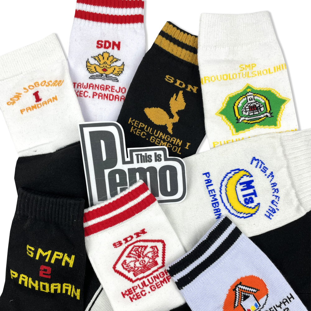 THIS IS PEMO - KAOS KAKI RAJUT BORDIR CUSTOM LOGO NAMA SEKOLAH