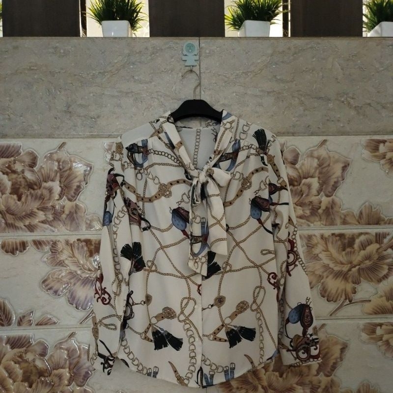 KEMEJA VINTAGE RANTAI