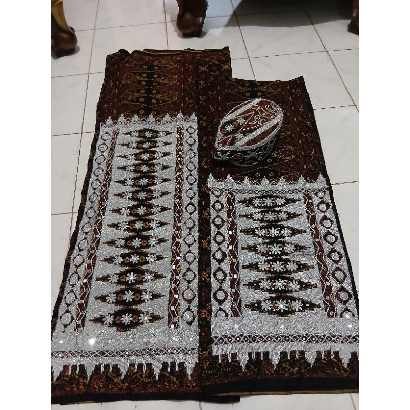 rok lilit / kain lampung / kain tapis perempuan