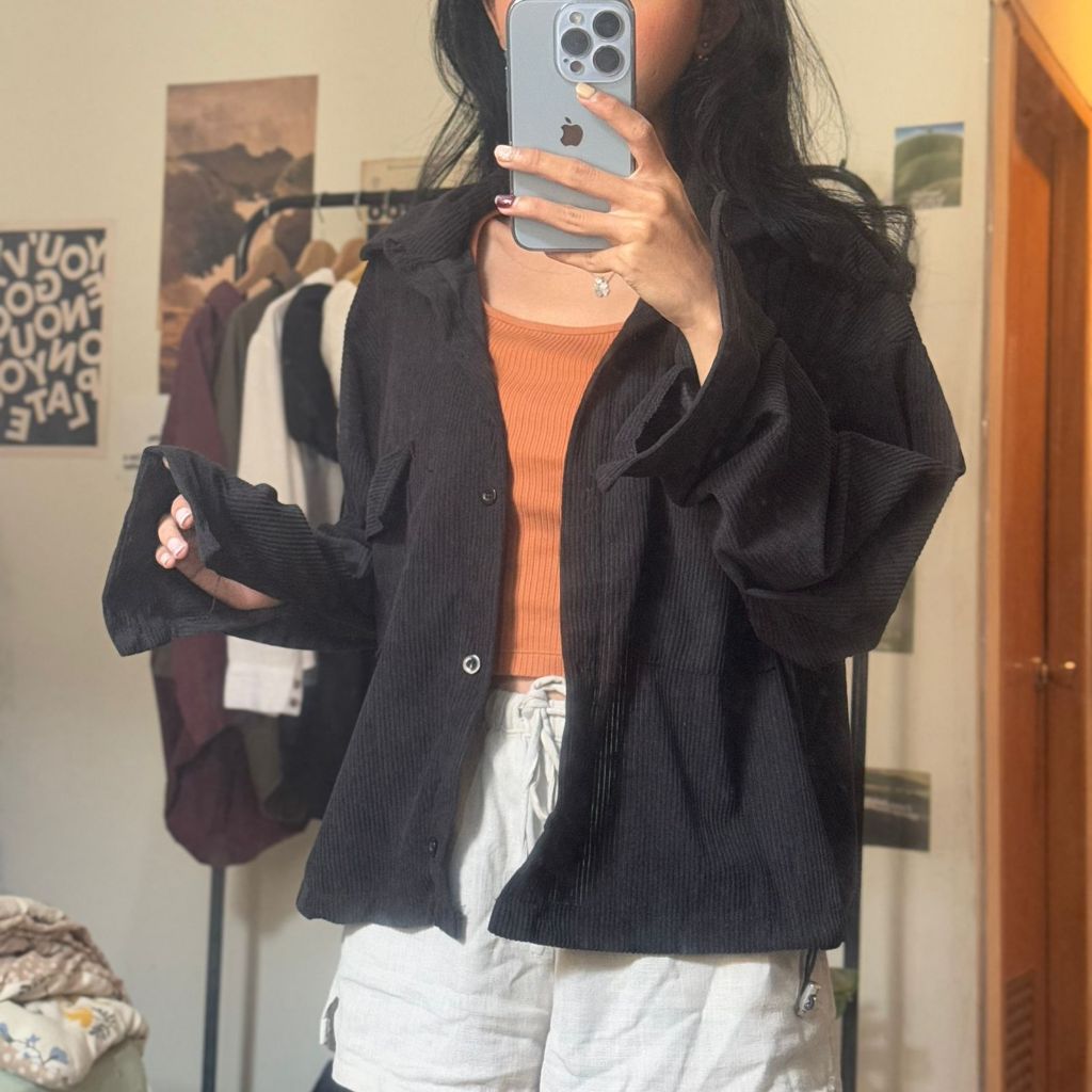 Outer Corduroy Hitam Wanita