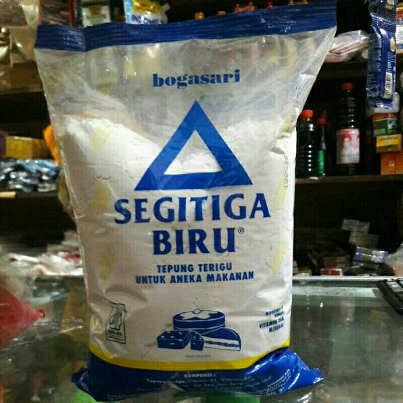 

TEPUNG SEGITIGA BIRU KEMASAN 1KG
