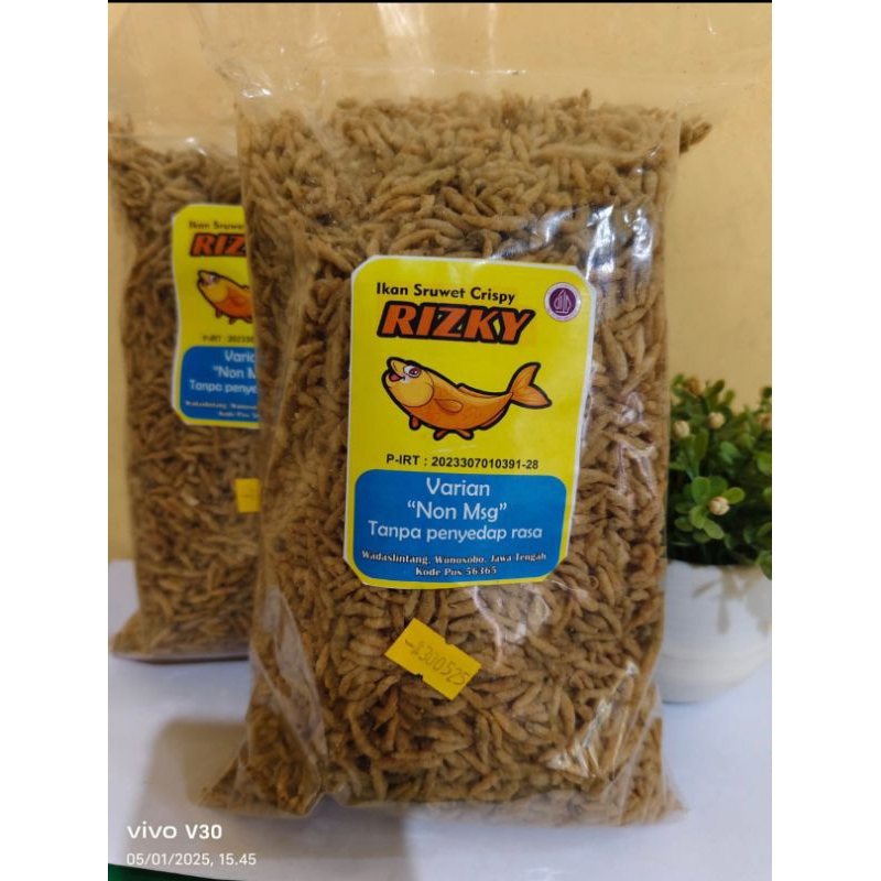 

Ikan sruwet crispy 500 gr Ikan Teri air tawar non msg tanpa tambahan penyedap rasa cocok untuk MPASI