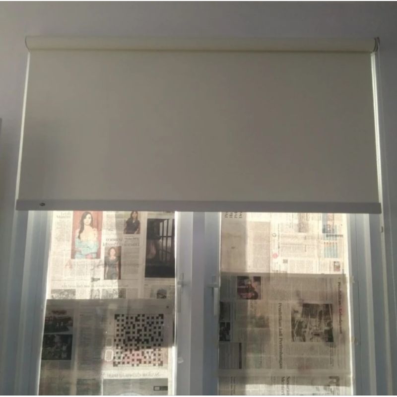 Roller blind - tirai gulung manual