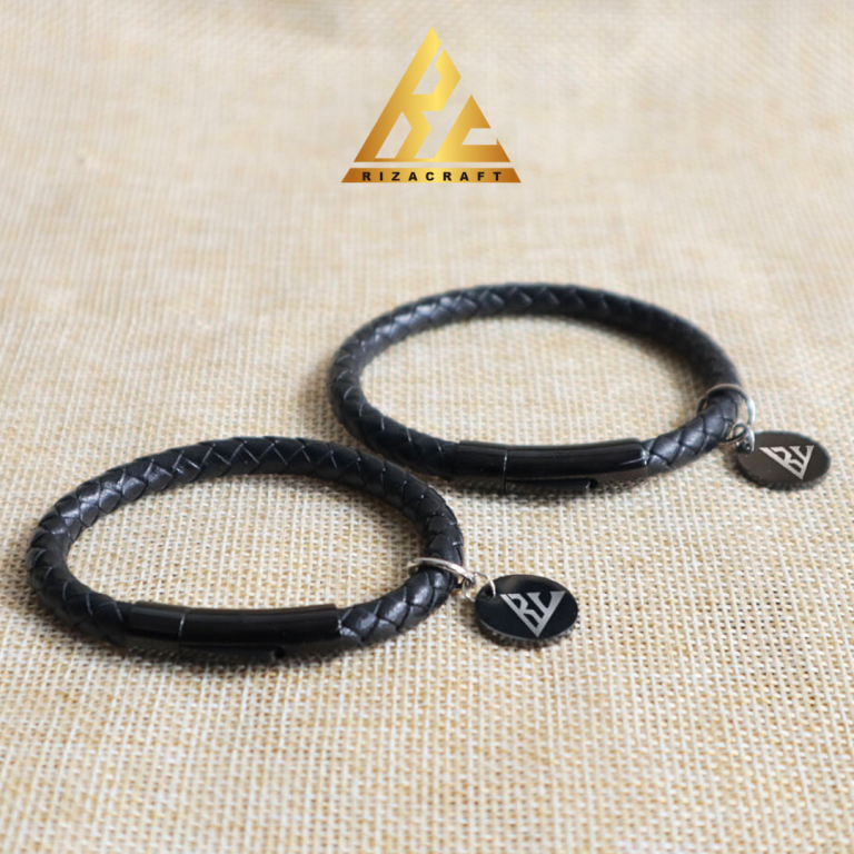 Gelang Couple Pasangan Bestie Pria Wanita Keren Aesthetic Custom Nama Inisial Logo Brand Anti Karat
