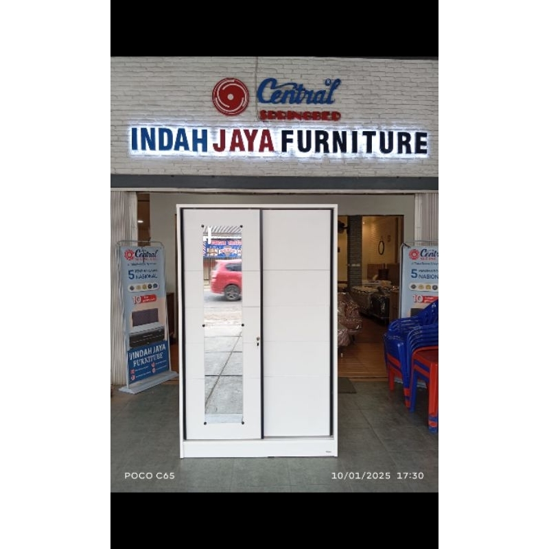 Lemari Pakaian Sliding 2 Pintu Putih