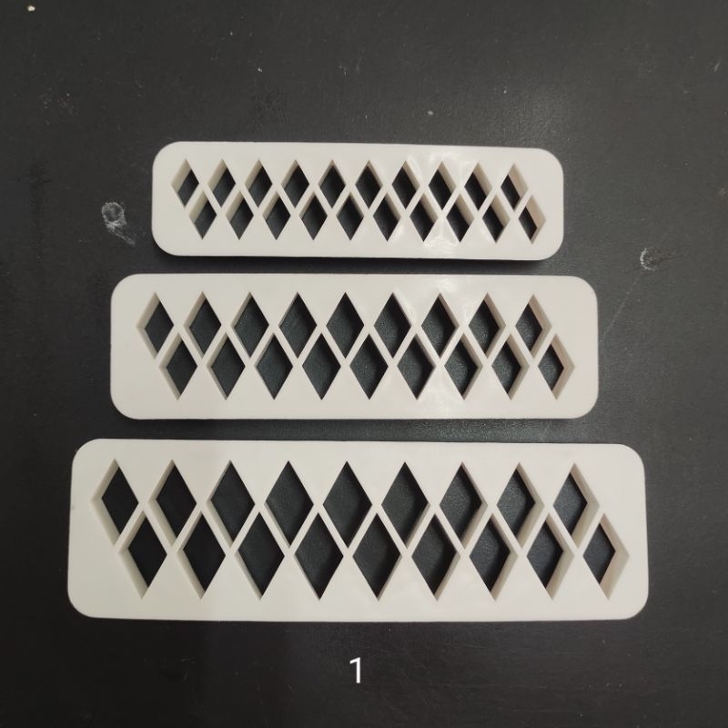 motif kue ulang tahun fondant