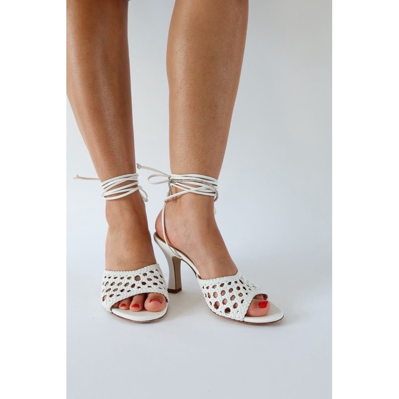 STUART WEITZMAN WHITE LACE UP SHOES