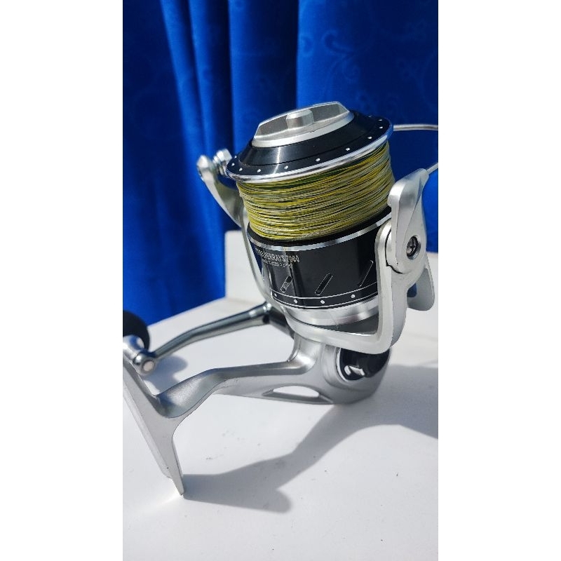 Reel Tridentech Silver Rays 7000 Second like new