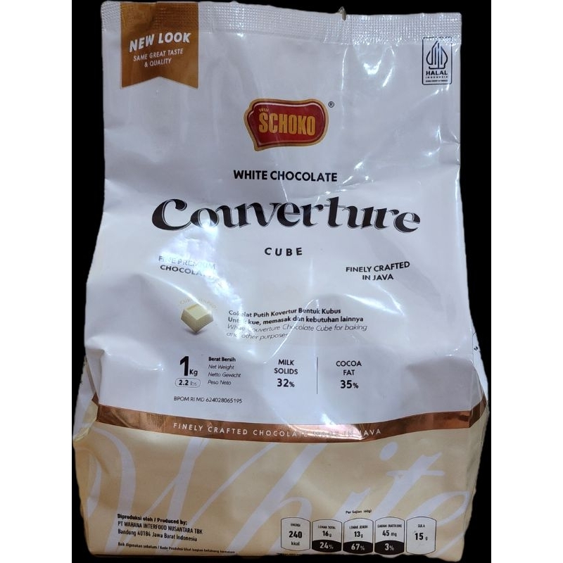 

Cokelat Couverture Bentuk Cube Merk Schoko Dark 56% dan 60% / White / Milk - 1kg
