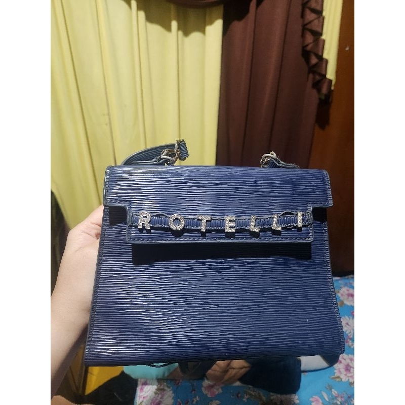 tas rotelli preloved
