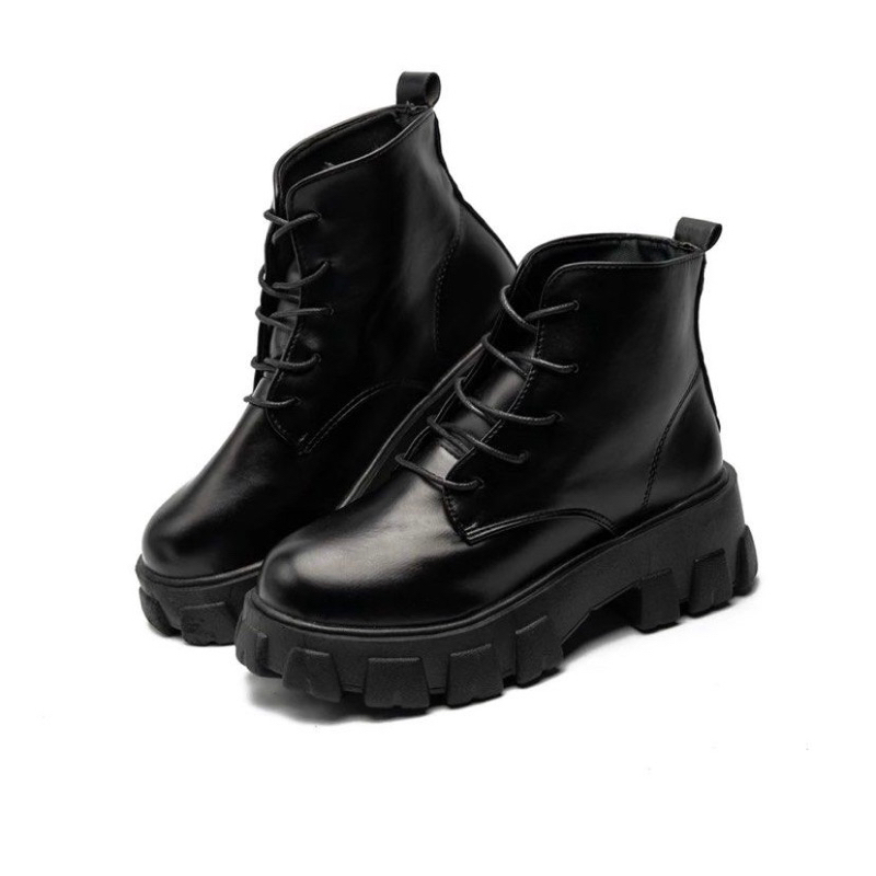 Sepatu Boot Hitam Wanita