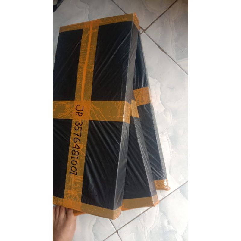 

packing kardus berhadiah tinggal pilih hadiahnya di variasi