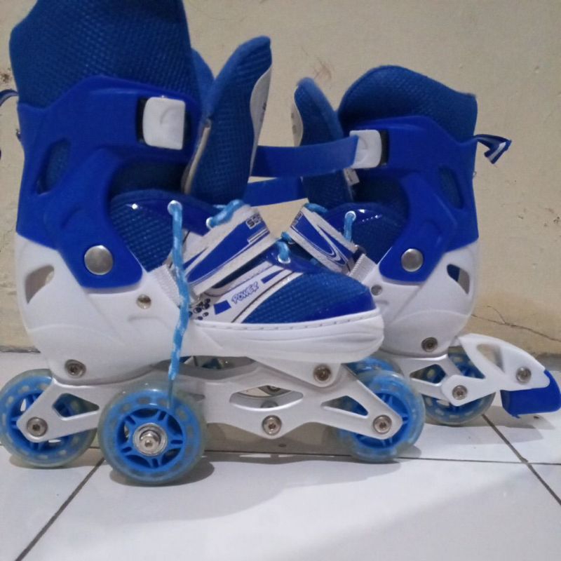 sepatu roda anak/ sepatu roda bekas