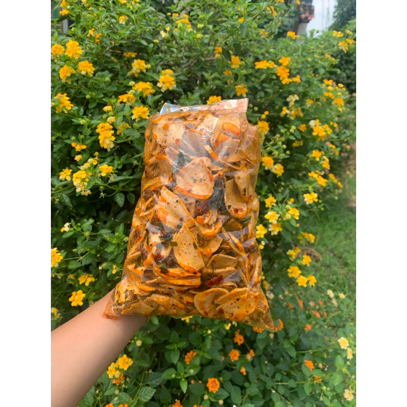 

keripik basreng koin pedas daun jeruk ukuran 1kg