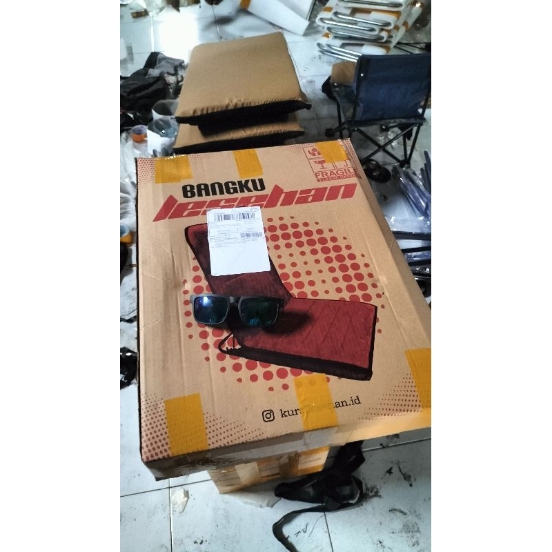 kerangka kursi lipat + busa