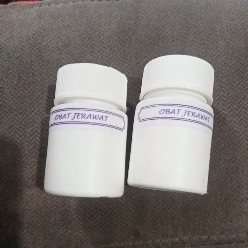 Jastip 2 pcs obat jerawat minum