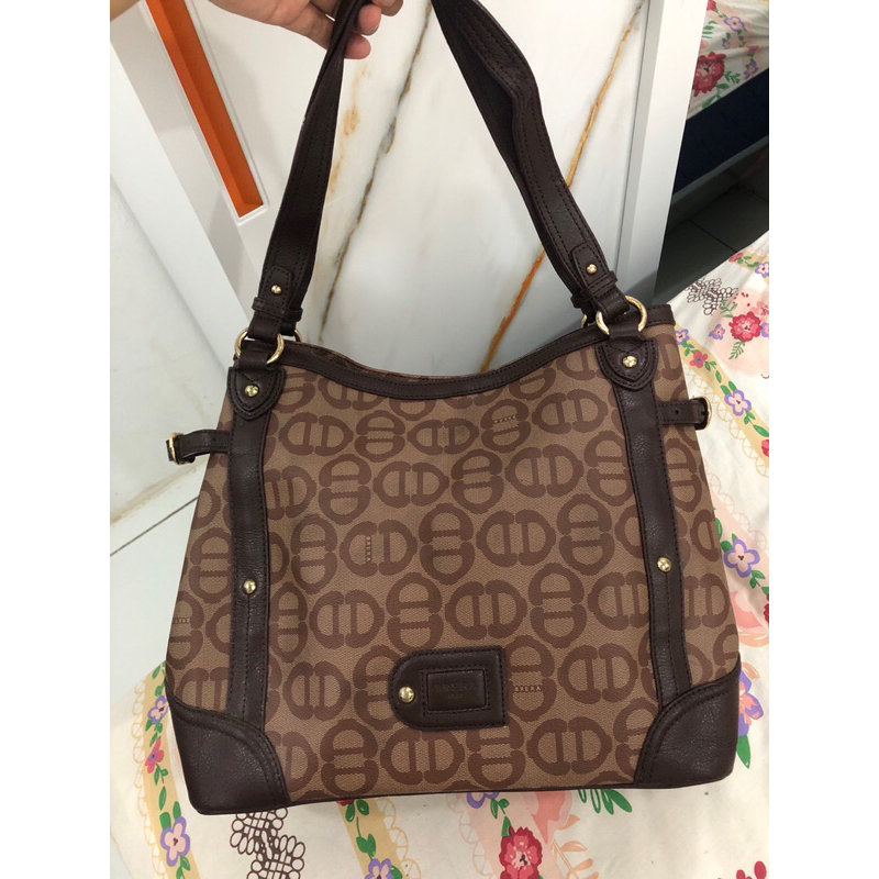 TAS TOTE BAG BRERA ITALY KULIT ASLI ORIGINAL AUTHENTIC NO MINUS LIKE NEW MUAT LAPTOP BERSIH