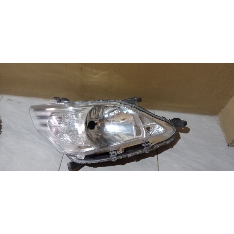 headlamp lampu depan grand innova 2012-2015