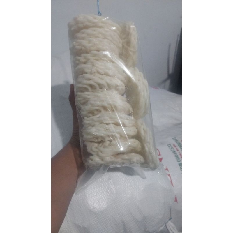 

kerupuk sartika ( harga /pcs)