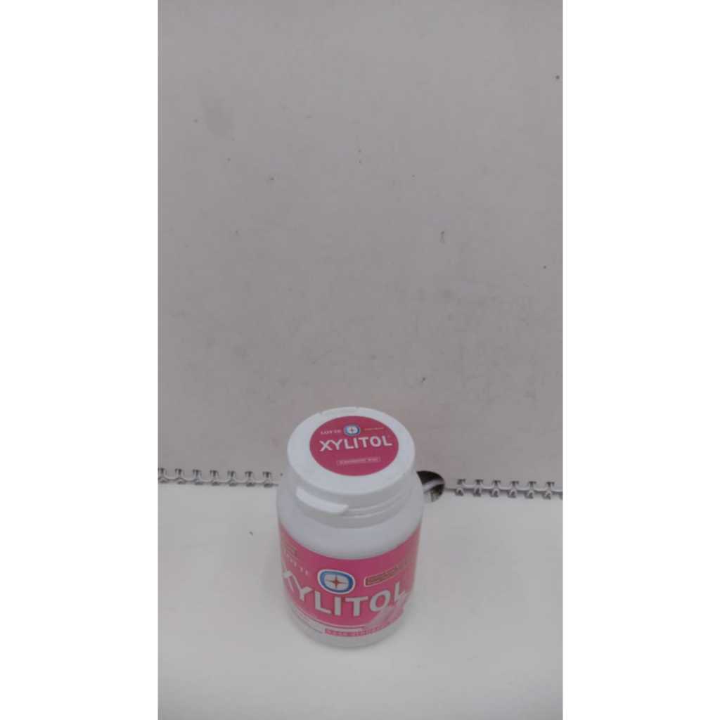 

Xylitol Strawberry Mint Botol 58g