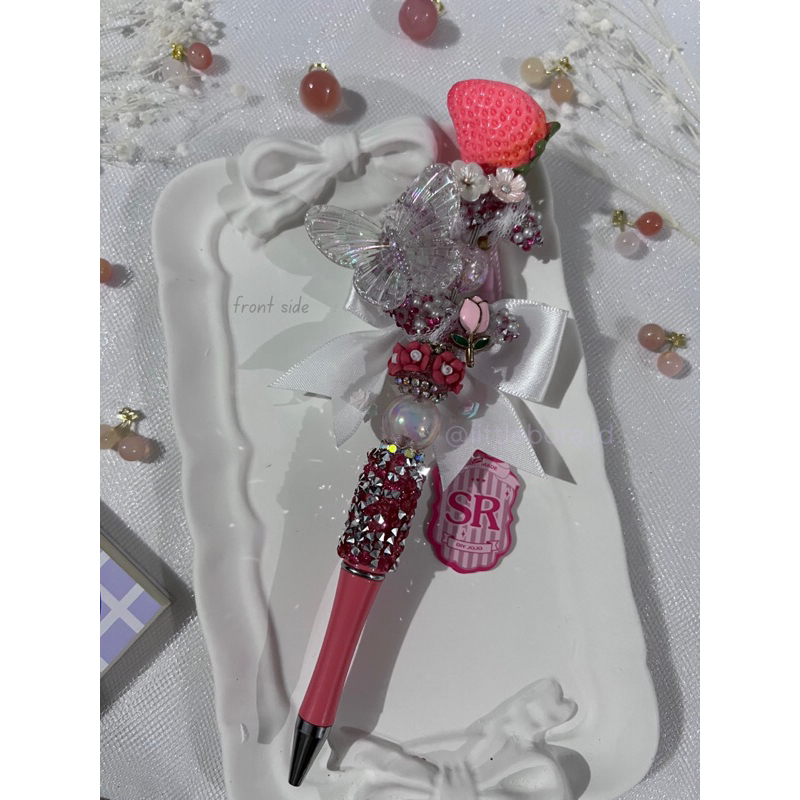 

DIY Pen Peach with Strawberry and Butterfly / Pen Cantik / Beaded Pen