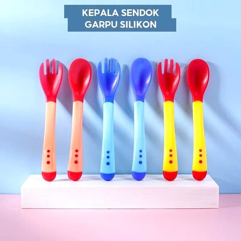 Sendok makan bayi silicon