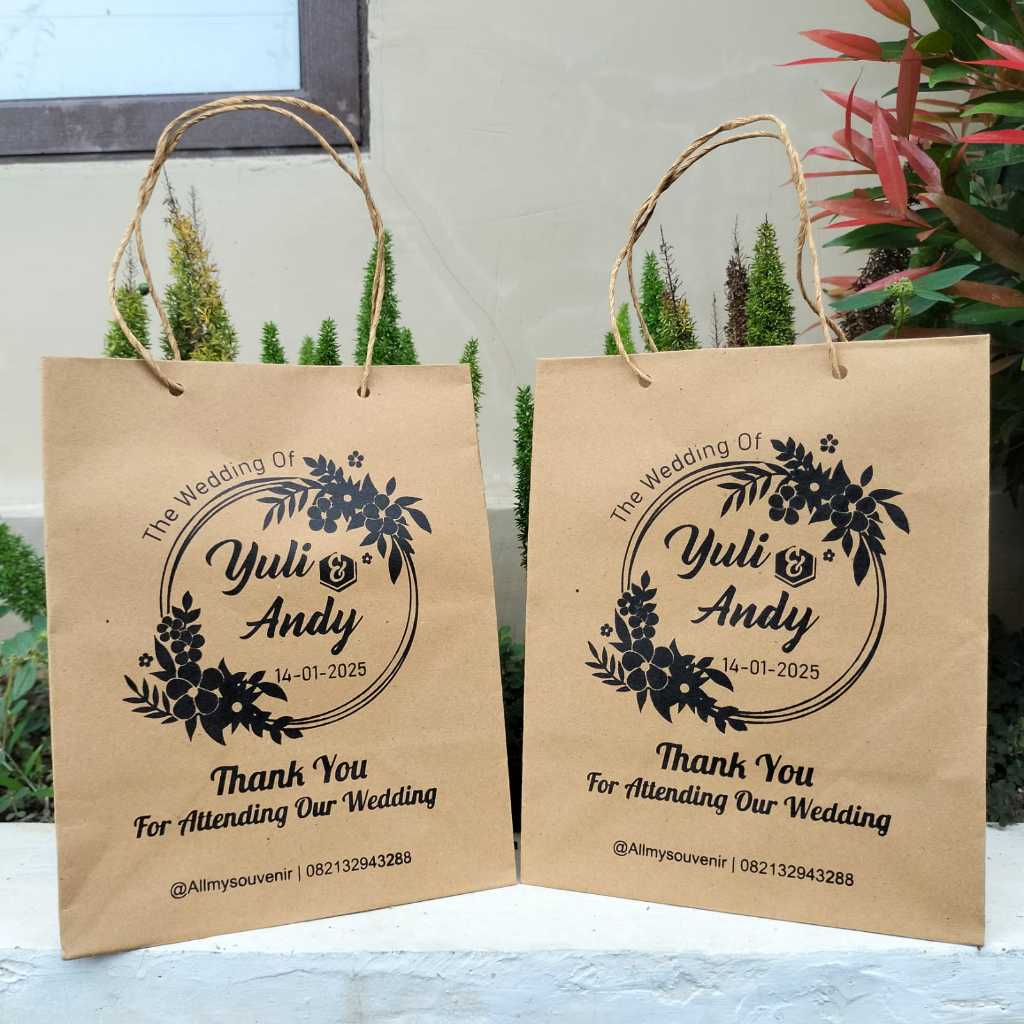 

PAPERBAG COKLAT UKURAN 20X10X25 SABLON