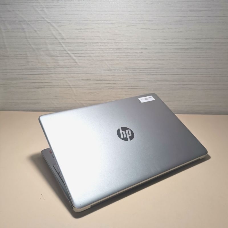 Hp 15 AMD Ryzen 5 3500u Ram 8/512 ssd Envy Backlit