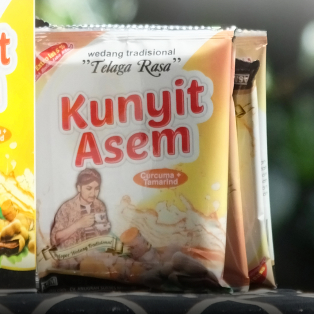 

Kunyit Asem Sachetan Minuman jamu khas Jogja by telaga rasa.