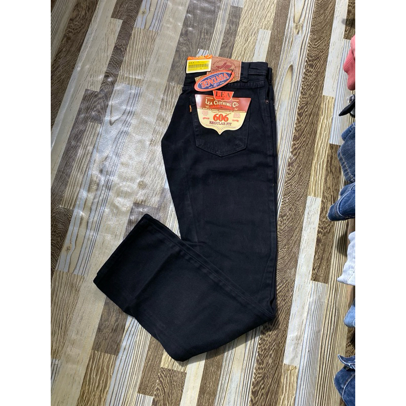 celana jeans lea pria hitam standar premium