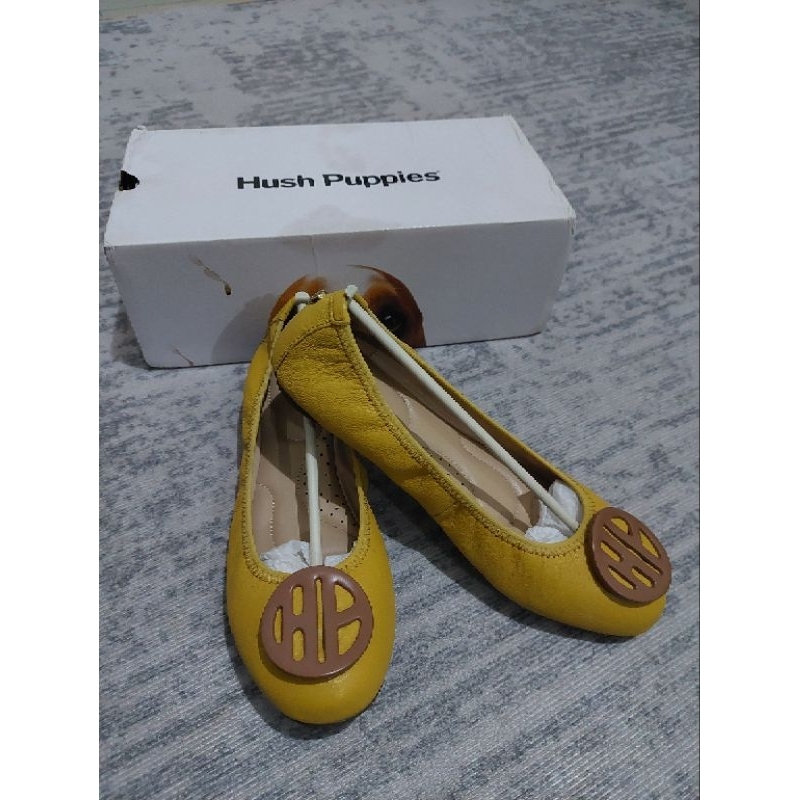 Sepatu Samantha Hush Puppies Yellow