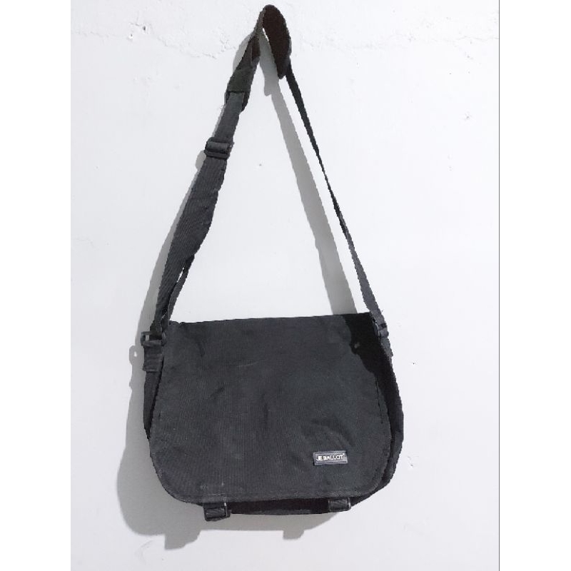 Preloved Messenger Bag Jeballot - Murah Meriah