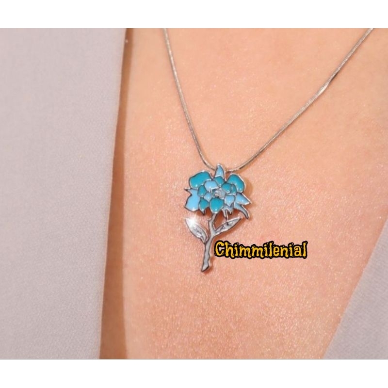 Necklace Jimin Smeraldo Flower
