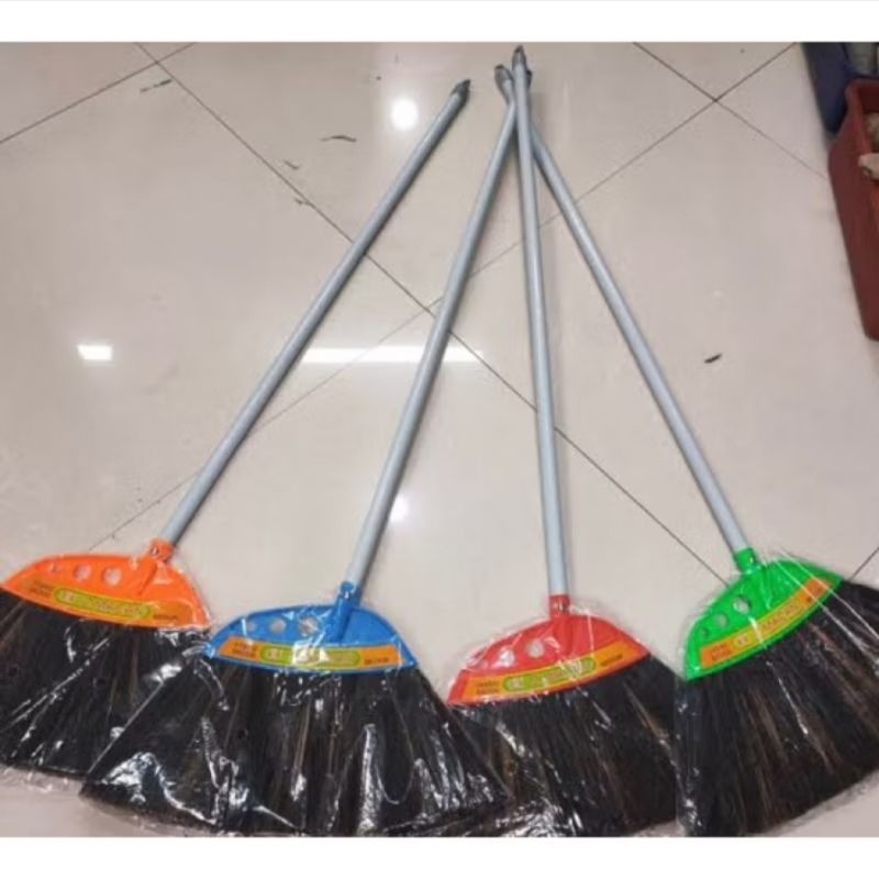 Sapu Ijuk 2 Macan Asli Kuat Gagang Pendek