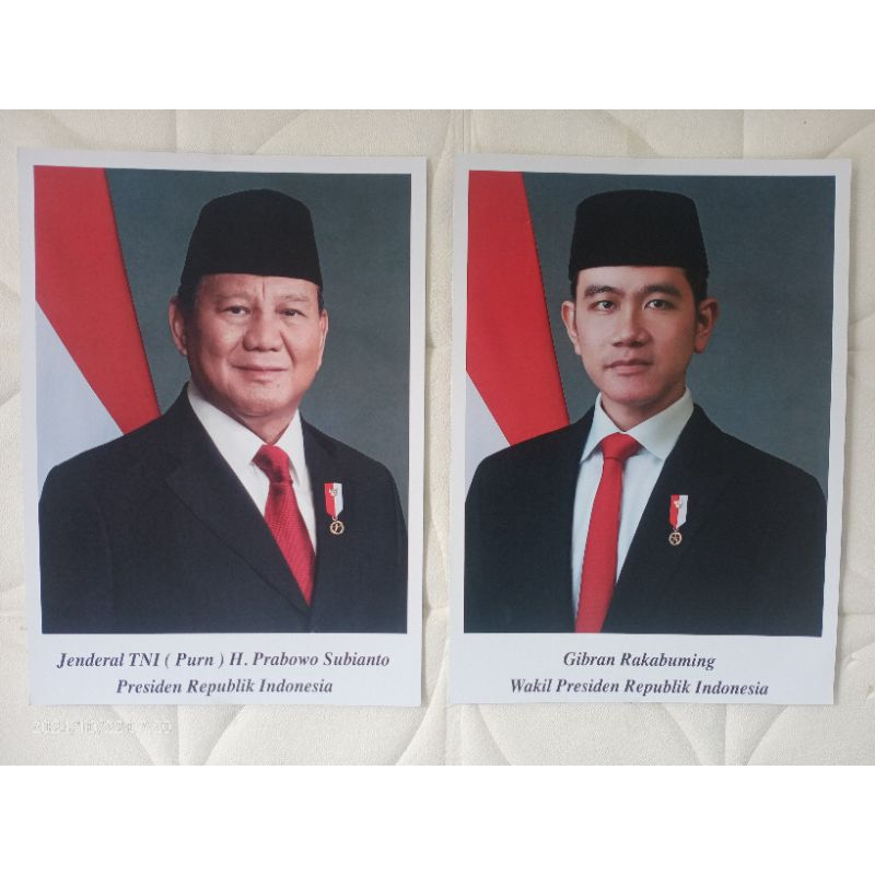Poster Presiden dan Wakil Presiden